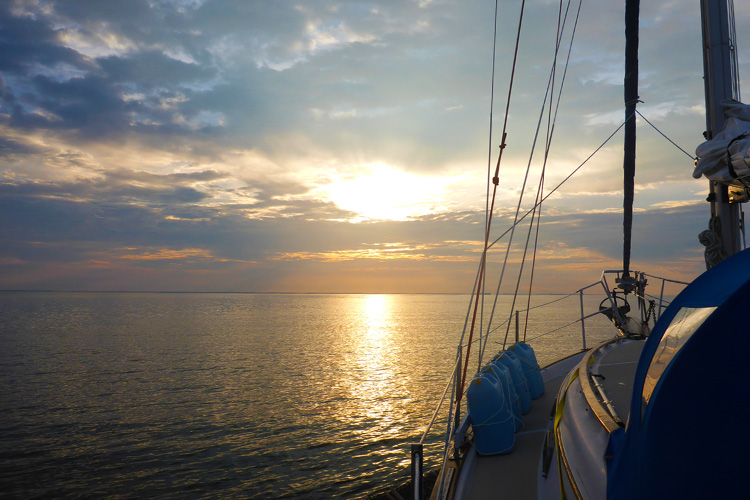 The Twelve Rules of Cruising
