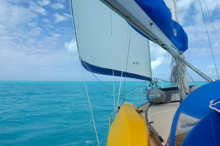 Sailing Calabash Bay